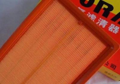 gs4空气滤芯怎么拆卸