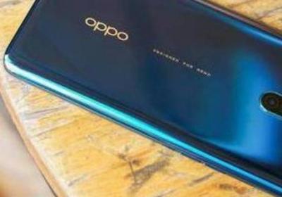 oppo reno 6不是升降摄像头吗